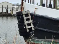 Kapal suplai untuk dijual