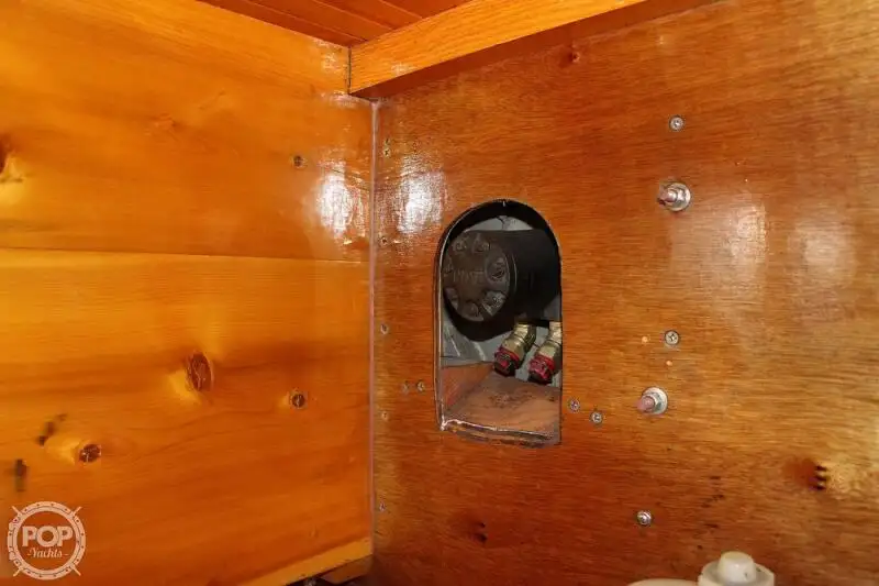 Kapal pengolahan ikan untuk dijual