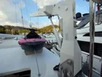 Yacht untuk dijual