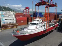 Kapal kontainer untuk dijual