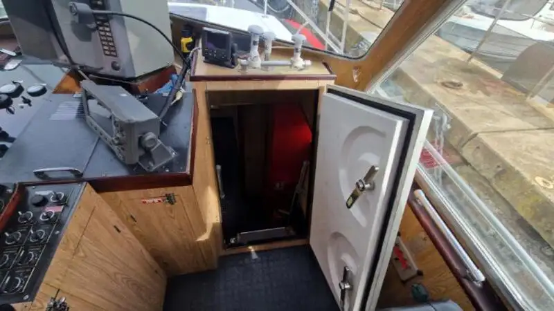 Kapal pandu untuk dijual