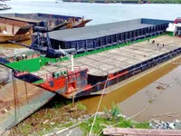 Kapal pendarat, tank untuk dijual