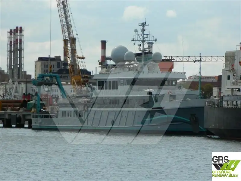 Kapal survei untuk dijual