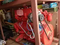 Sekoci penyelamat untuk dijual