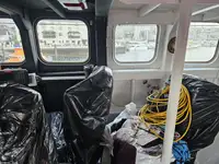 Sekoci penyelamat untuk dijual