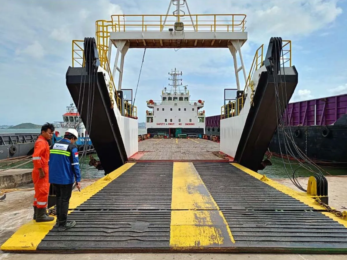 Kapal pendarat, tank untuk dijual