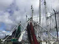 Kapal pukat untuk dijual