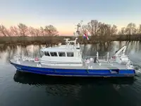 Kapal survei untuk dijual