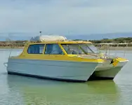 Kapal penumpang dijual
