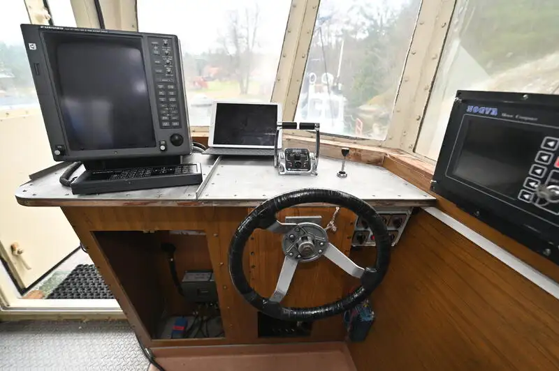 Kapal pesiar untuk dijual