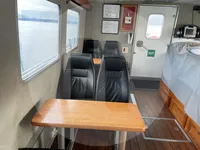 Kapal feri untuk dijual