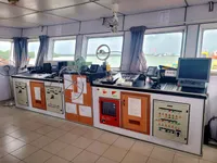 Kapal pendarat, tank untuk dijual