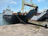 Kapal pendarat, tank untuk dijual