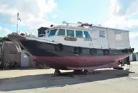 Kapal pesiar untuk dijual