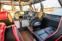 Kapal patroli untuk dijual