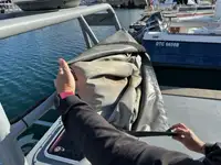 Kapal patroli untuk dijual