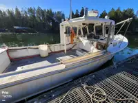 Kapal pengolahan ikan untuk dijual