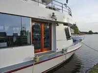 Kapal pesiar untuk dijual