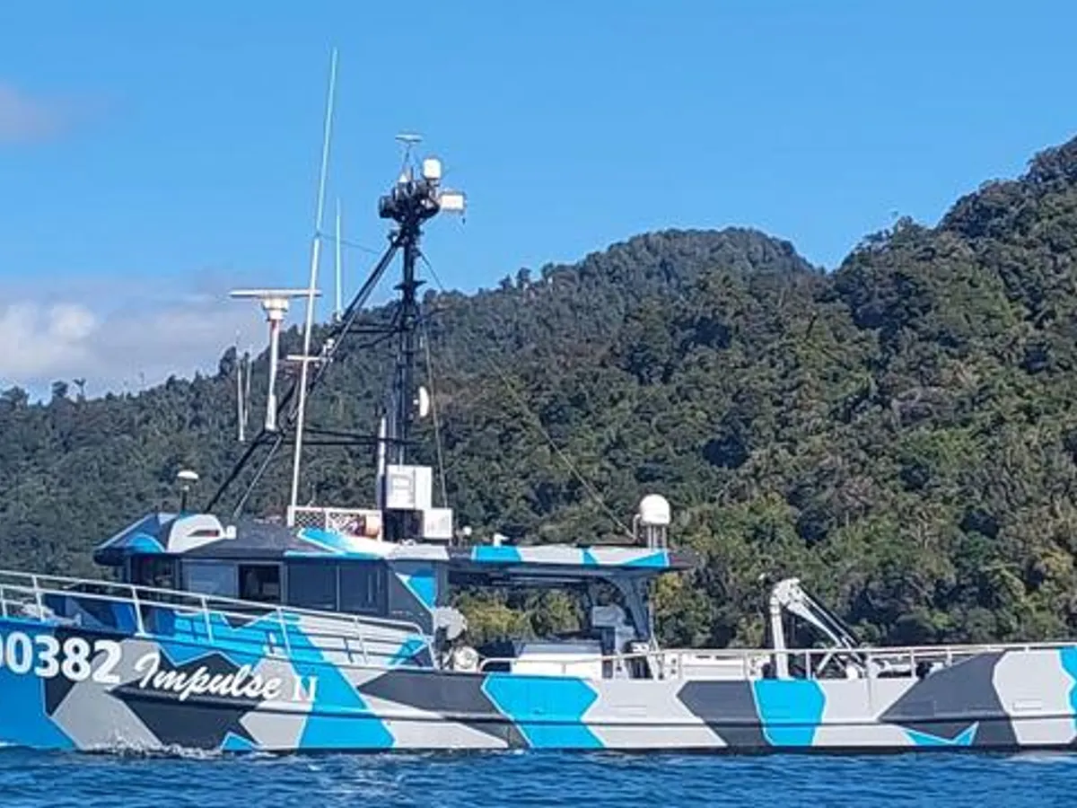 Kapal feri untuk dijual