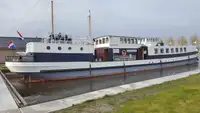 Kapal pengangkut barang curah untuk dijual