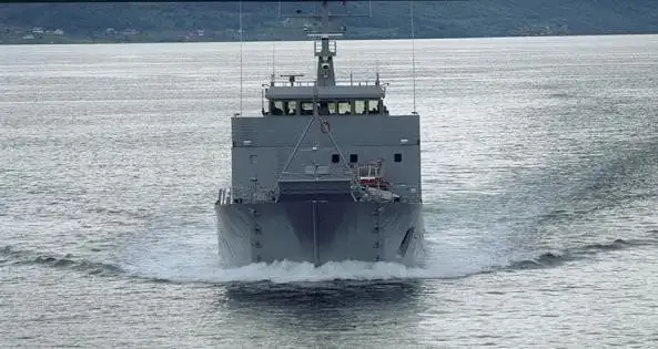 Kapal pendarat, tank untuk dijual