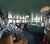 Kapal kontainer untuk dijual