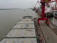 Kapal kontainer untuk dijual