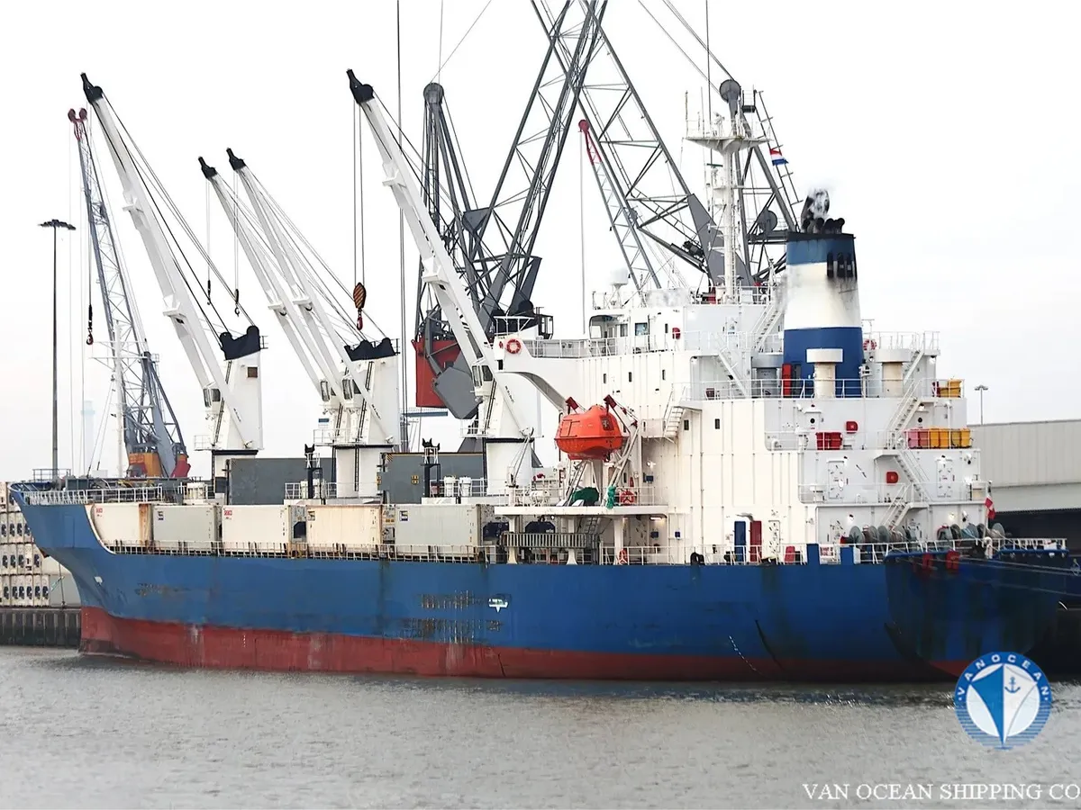 Kapal pendingin untuk dijual