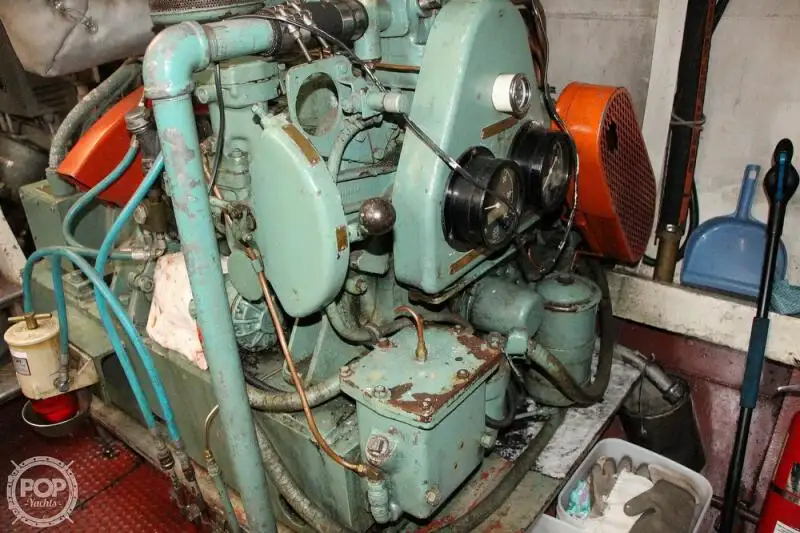 Kapal feri untuk dijual