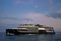 Kapal Pesiar dijual