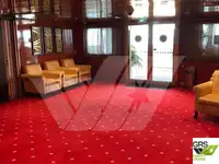 Kapal pesiar untuk dijual
