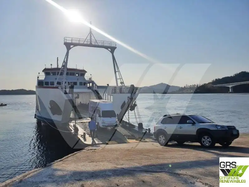 Kapal pendarat, tank untuk dijual