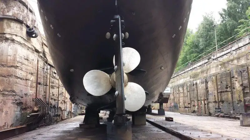Kapal tunda untuk dijual