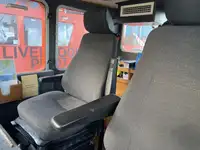 Kapal kru untuk dijual