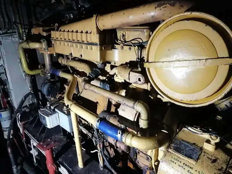 Kapal penarik dijual