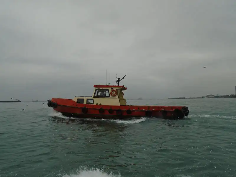 Kapal penarik dijual