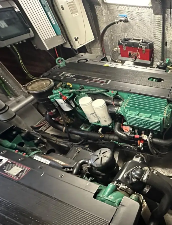 Kapal percontohan dijual