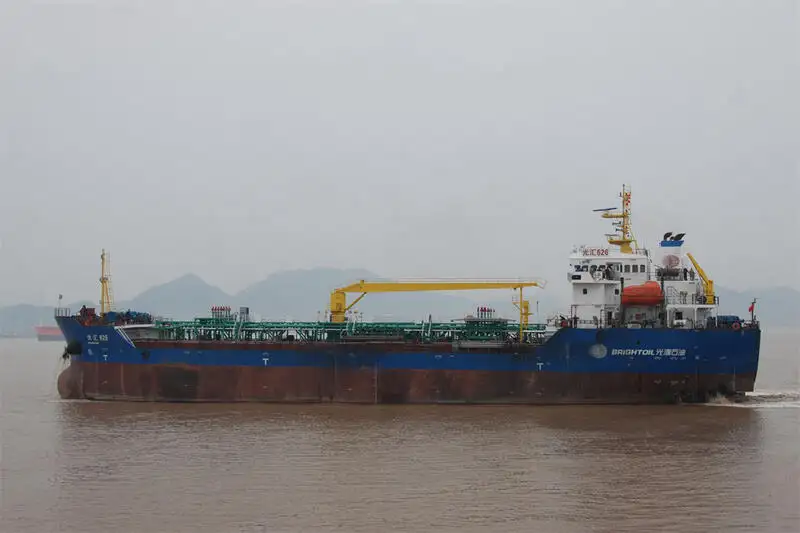 Kapal tanker minyak, kapal tanker kimia dijual