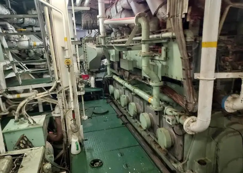 Kapal tanker minyak, kapal tanker kimia dijual