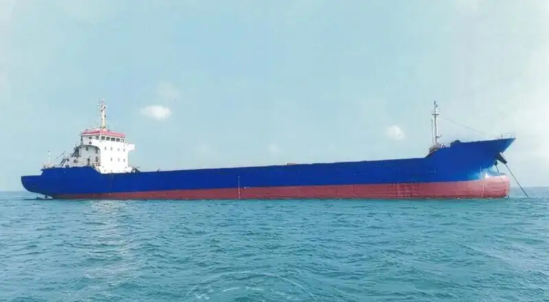 Kapal kontainer dijual