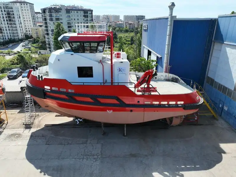 Kapal penarik dijual