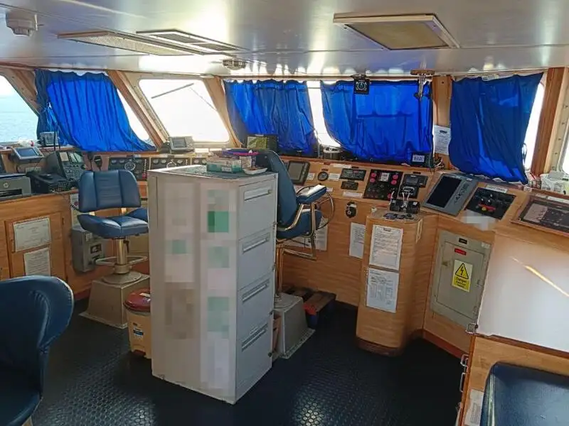 kapal kru dijual