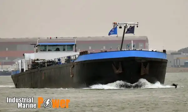 Kapal tanker minyak, kapal tanker kimia dijual