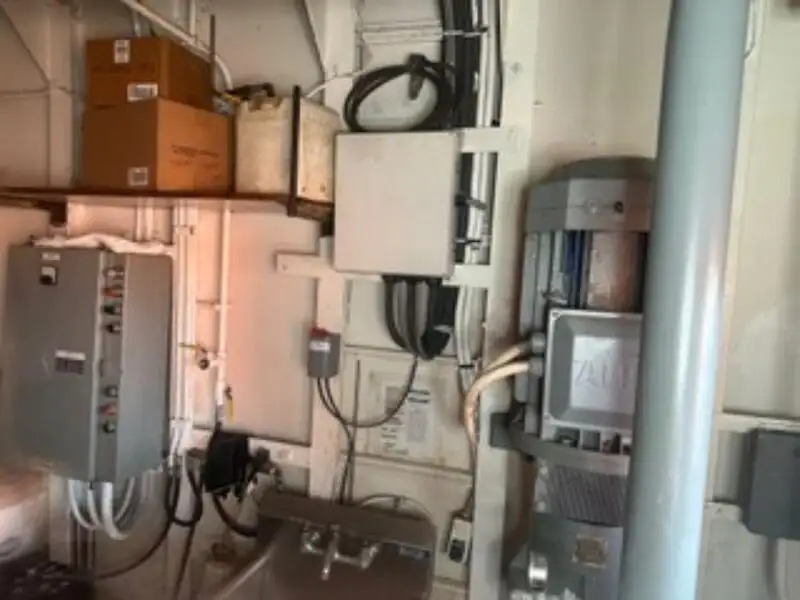 Kapal penarik dijual