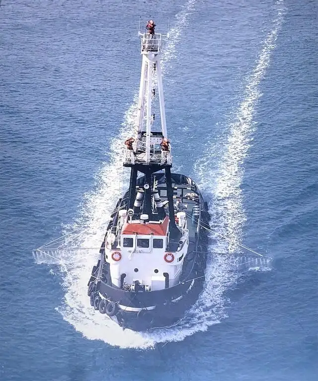 Kapal penarik dijual
