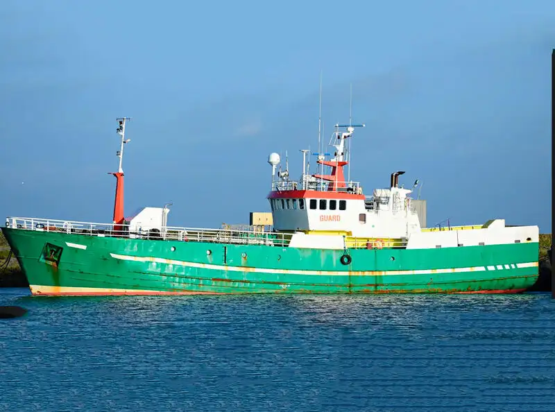 Kapal pasokan dijual