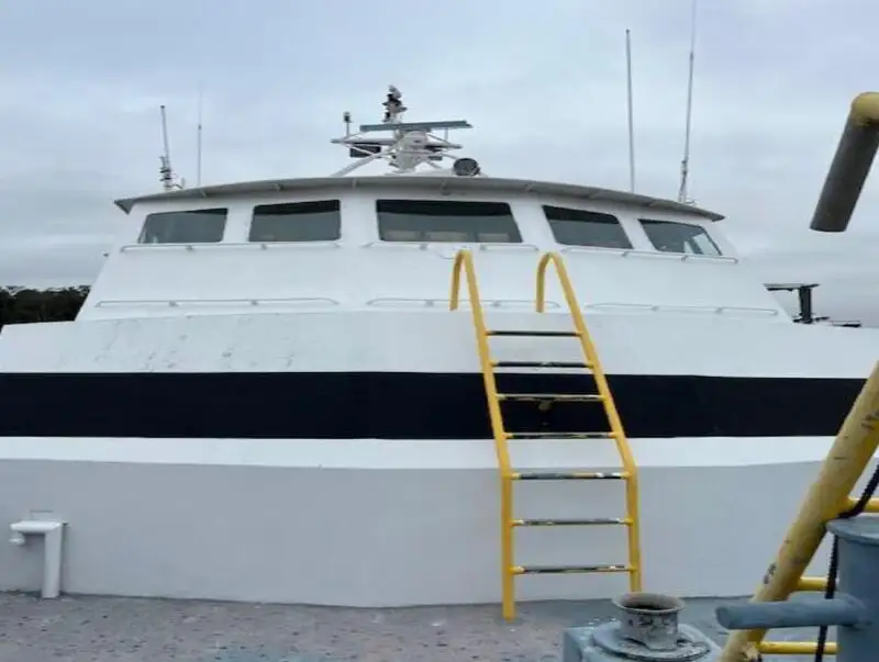 kapal kru dijual