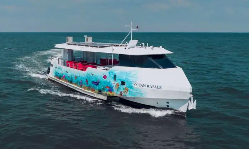 Kapal pesiar dijual