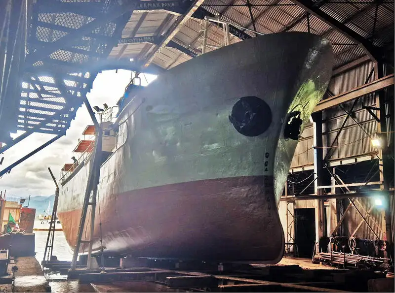 Kapal longline dijual