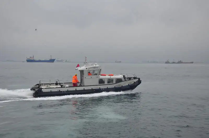 Kapal penarik dijual